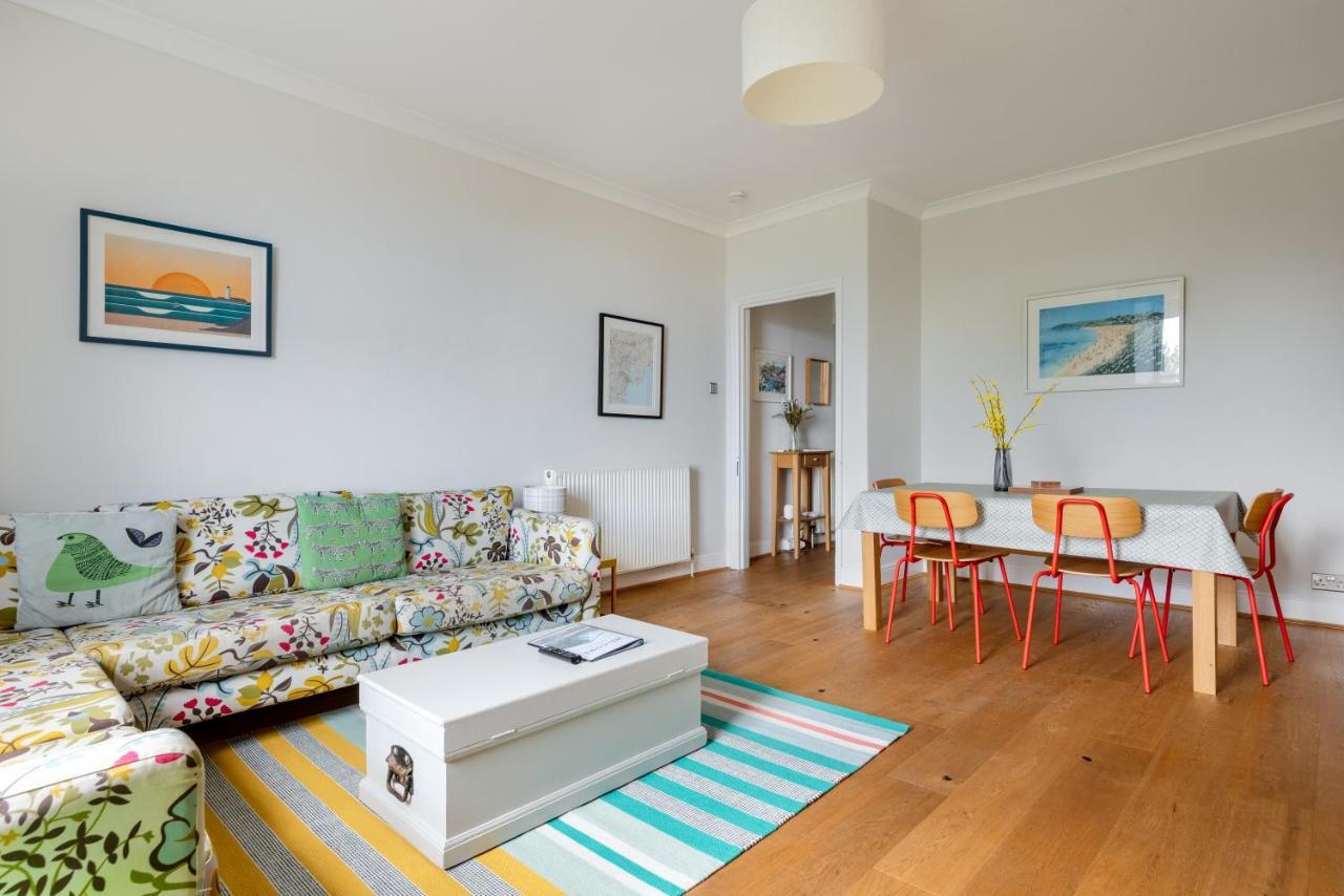 Manacles - Spacious Flat Near Beach With Sea Views & Parking فالموث المظهر الخارجي الصورة